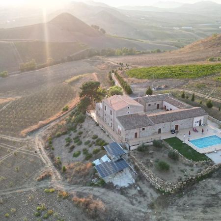 Camporeale Masseria Baglio Perciata מראה חיצוני תמונה