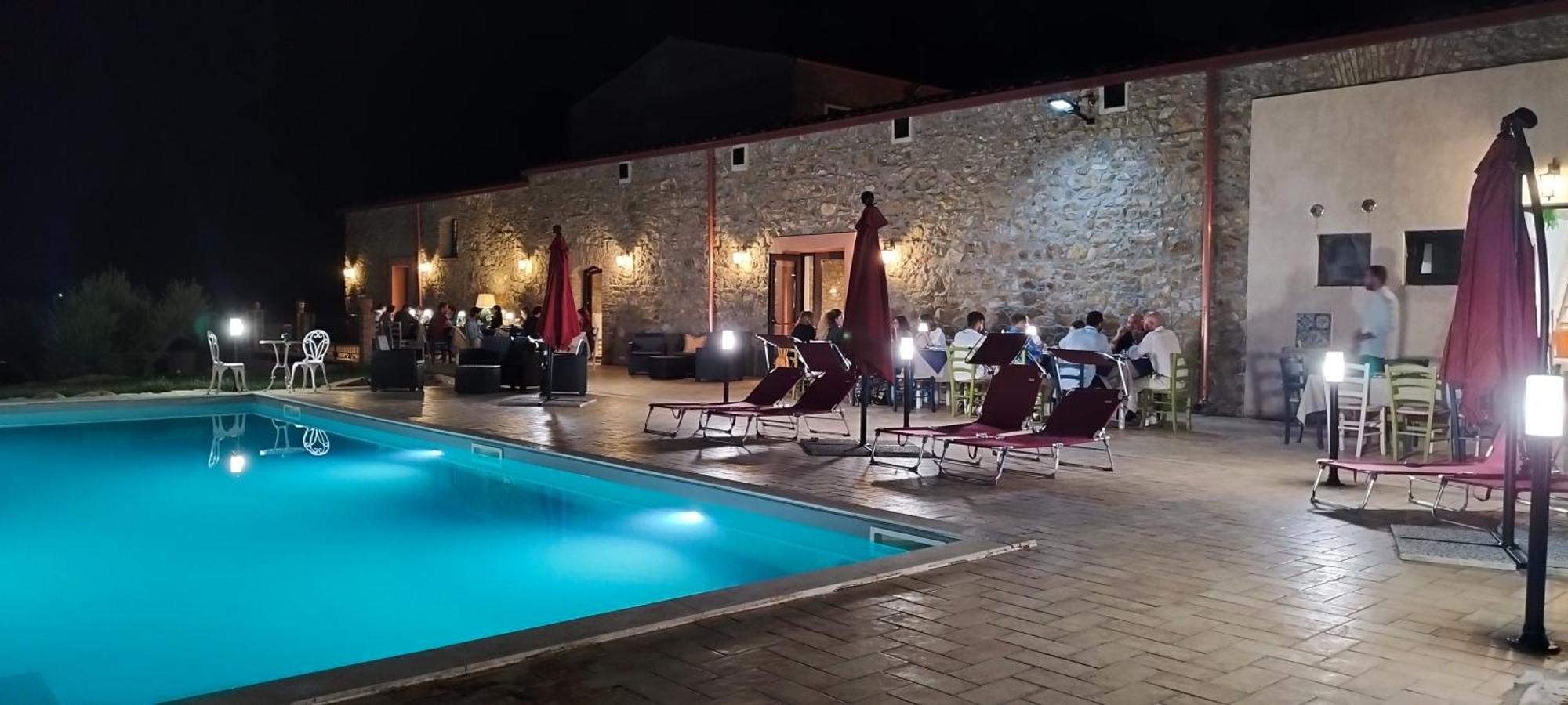 Camporeale Masseria Baglio Perciata מראה חיצוני תמונה